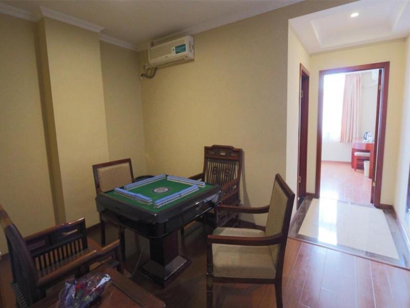 Greentree Inn Shanghai Pudong Airport Huaxia East Road Railway Station Shell Hotel Esterno foto