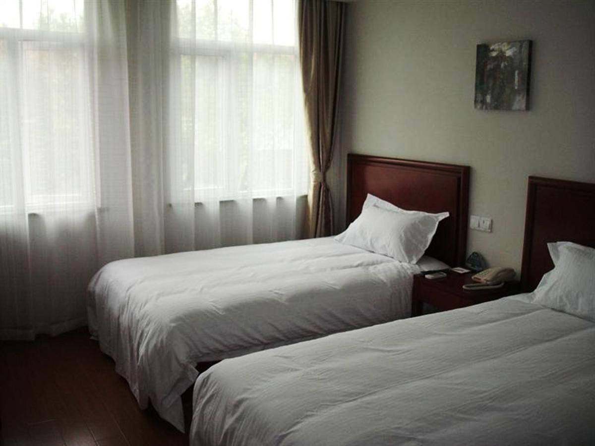 Greentree Inn Shanghai Pudong Airport Huaxia East Road Railway Station Shell Hotel Esterno foto
