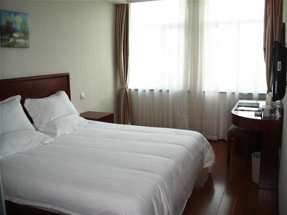 Greentree Inn Shanghai Pudong Airport Huaxia East Road Railway Station Shell Hotel Esterno foto